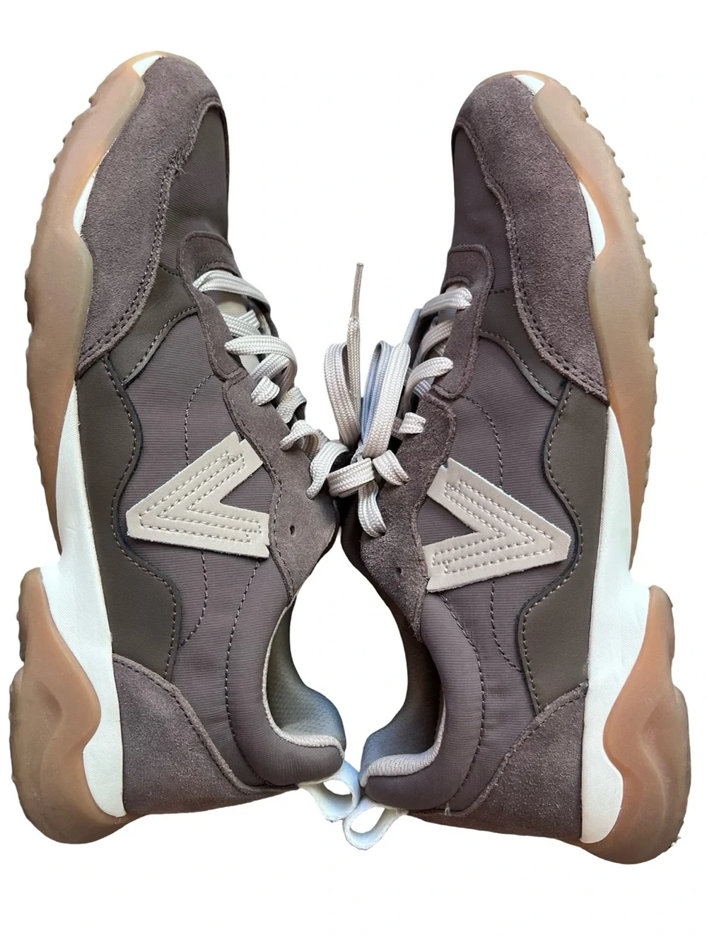 Vionic Women’s Walk Slim Glide Sneaker Driftwood Size 9
